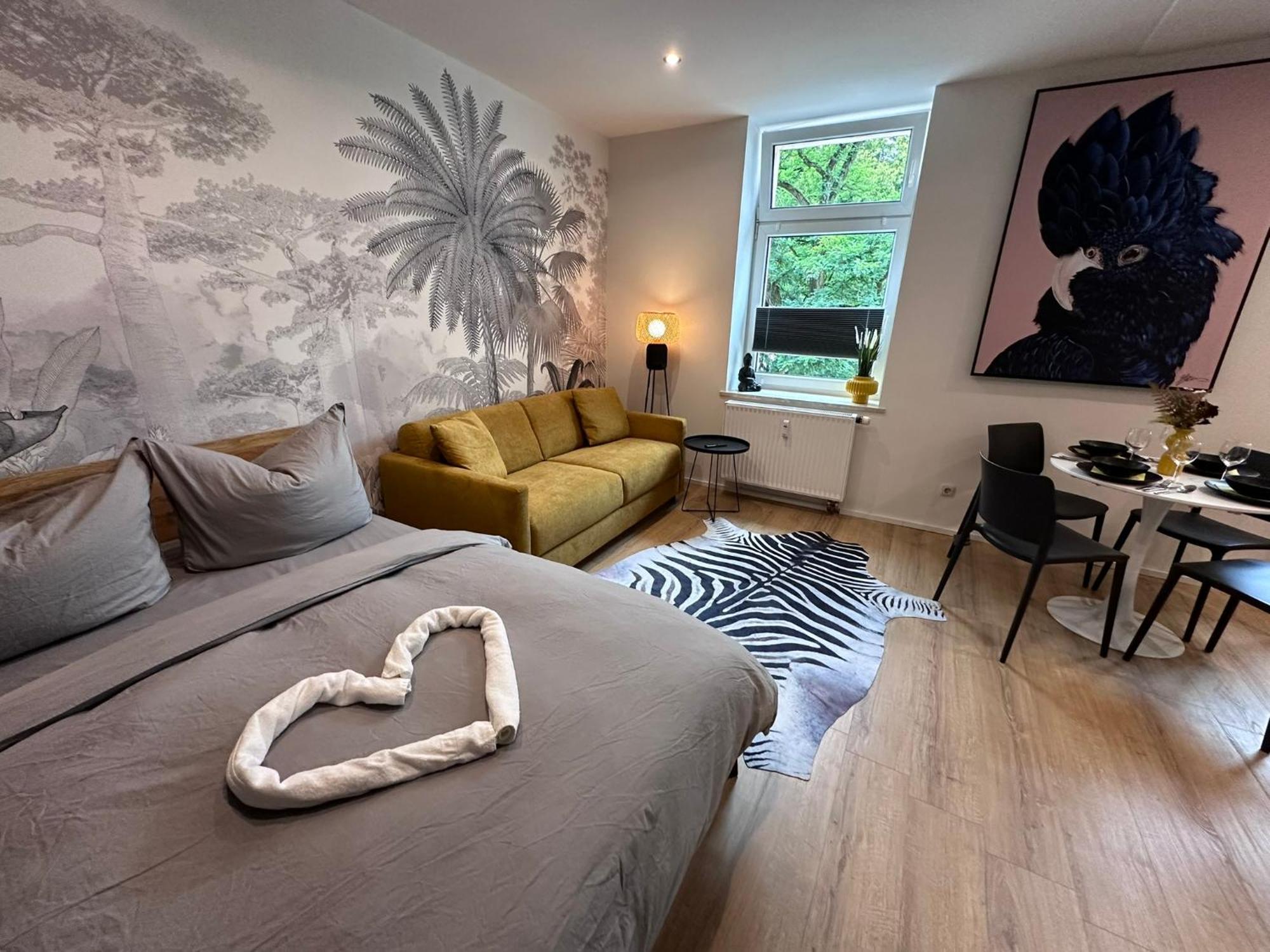 - Dschungel - Modern, Ruhig Und Familienfreundlich, Gratis W-lan *