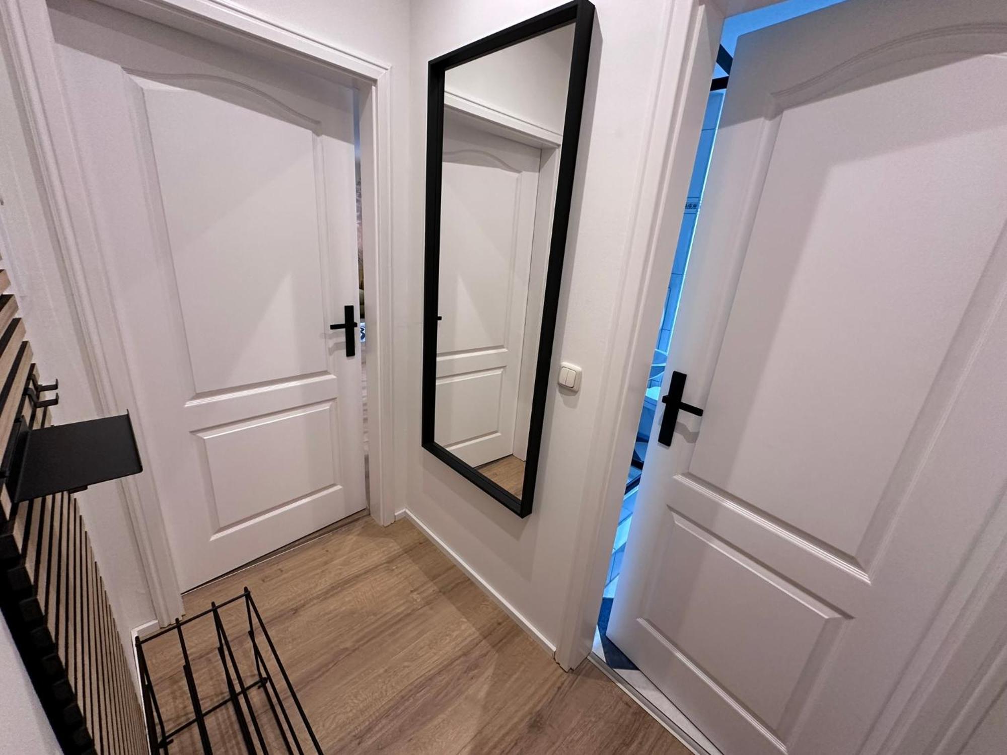 Apartment - Dschungel - Modern, Ruhig Und Familienfreundlich, Gratis W-lan *