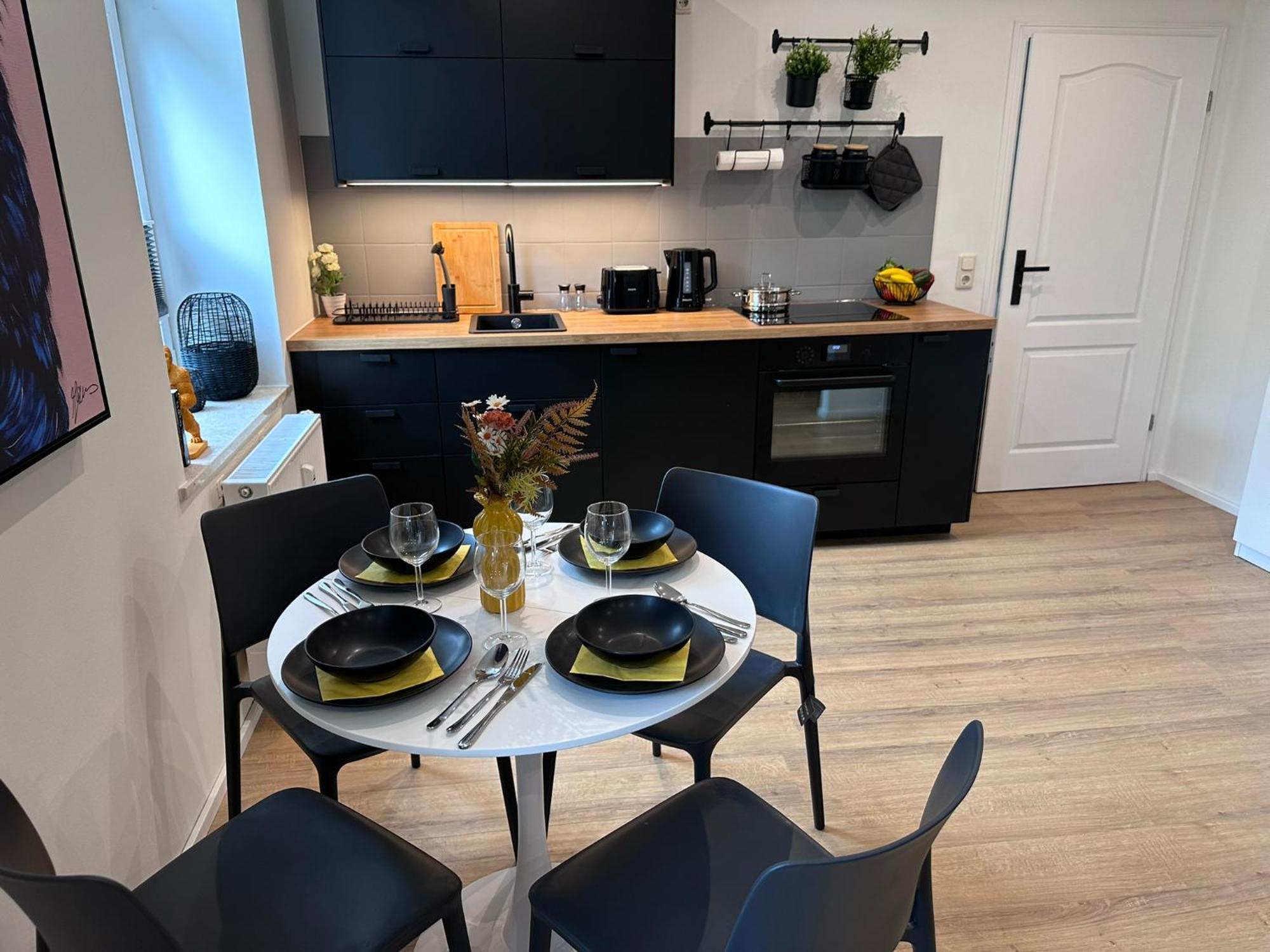 Apartment - Dschungel - Modern, Ruhig Und Familienfreundlich, Gratis W-lan *